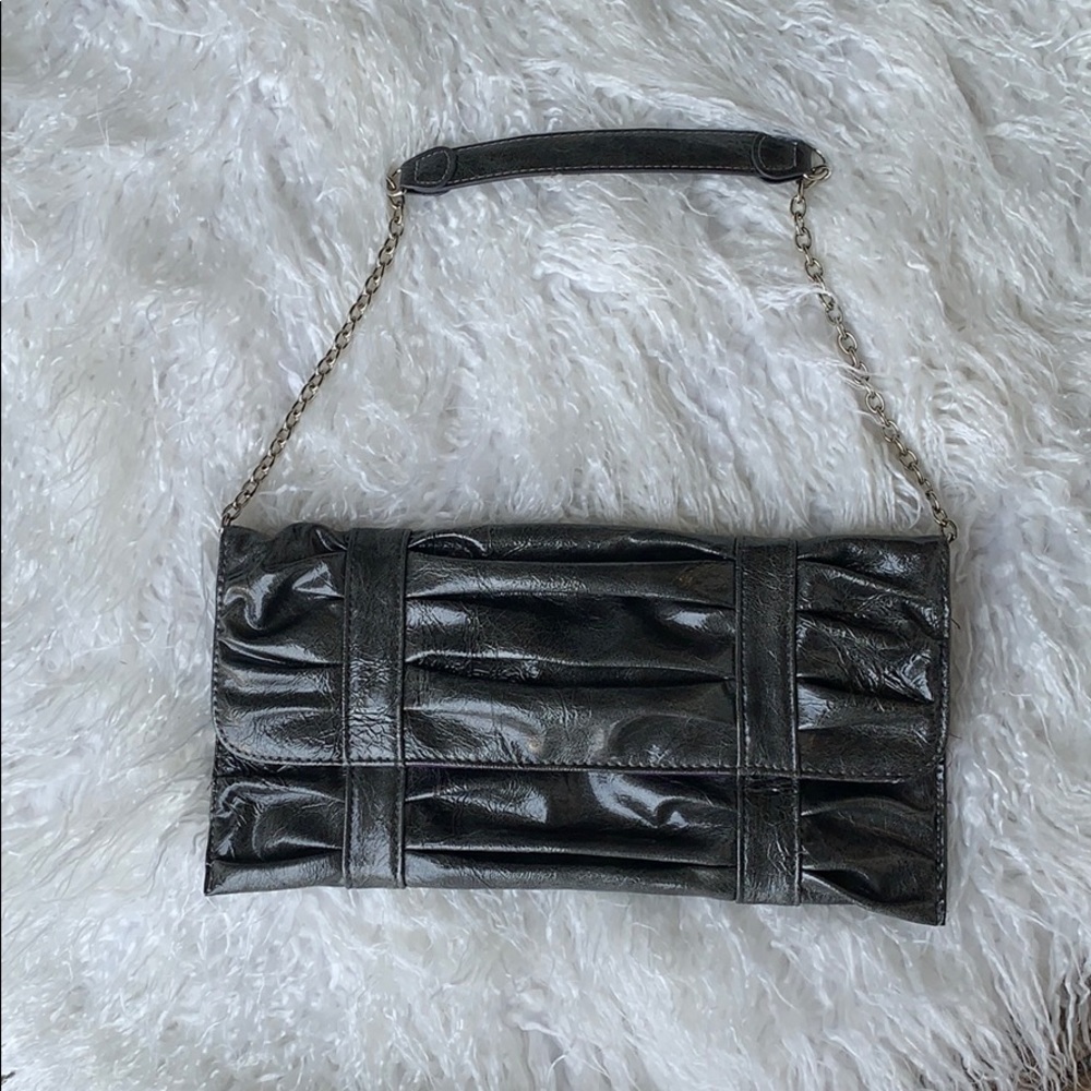 Daisy Fuentes gray patent clutch/handbag